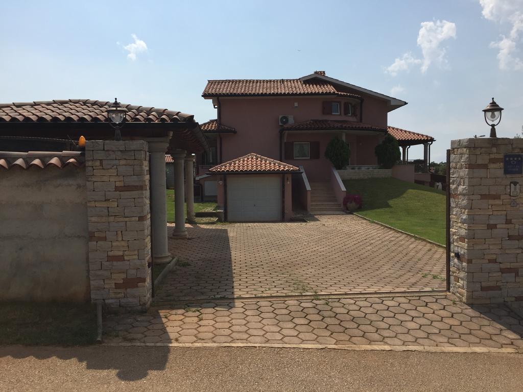Villa Francesca Porec Bagian luar foto